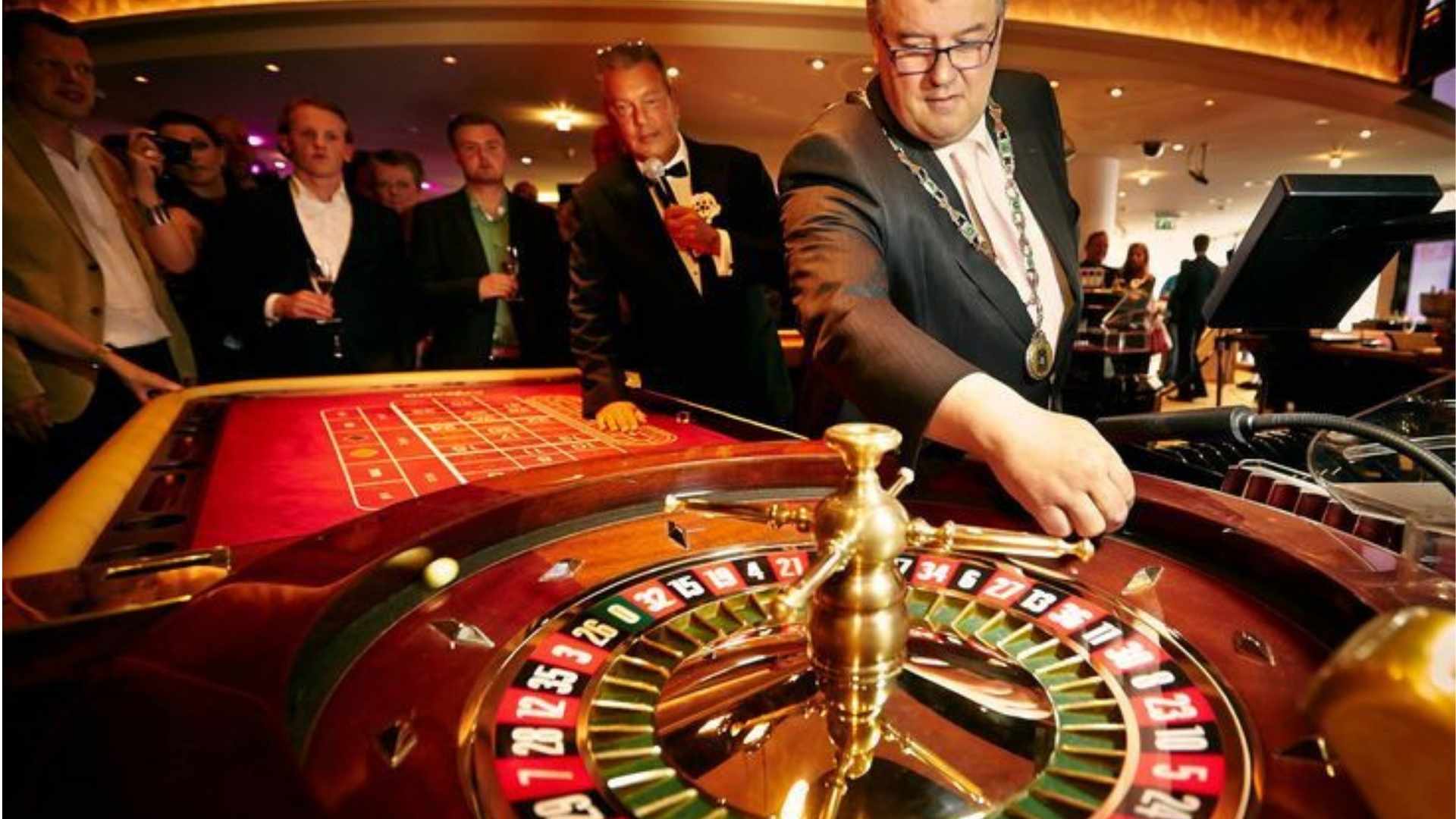 Bridge Games That Inspire Better Strategic Choices